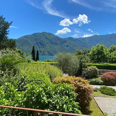 Life Is Good - Front In *