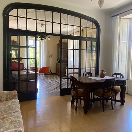 Life Is Good - Front In * Tremezzo