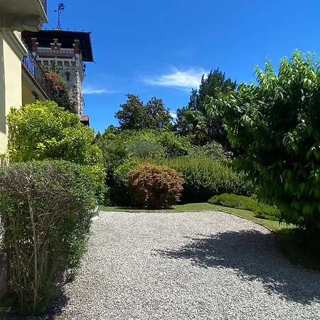 Life Is Good - Front In Tremezzo