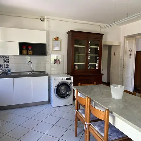 Apartament Life Is Good - Front In